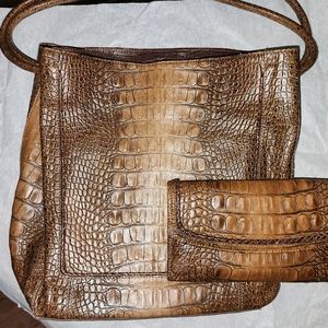 Brahmin shoulder bag and wallet
